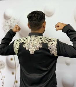 Eid Special Malai Silk Kurta et Party Wear Kurta avec Pathani Pant Vêtements indiens et pakistanais - Product Image 5