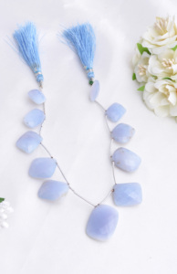 Calcedoine facettée en forme de chiclets, 1 brin de perles de pierres précieuses naturelles pour la fabrication de bijoux fins - Product Image 2