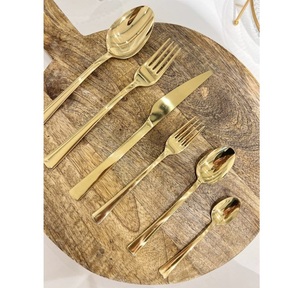 Couverts en acier inoxydable finition argentée brillance polie qui ajoute de la sophistication aux repas quotidiens et festifs - Product Image 1