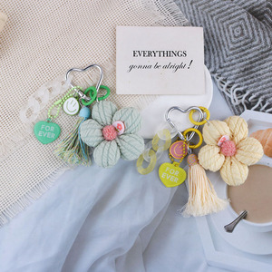 Porte-clés fleur en tissu fait à la main mignon fille sac pendentif <span class=keywords><strong>Mini</strong></span> <span class=keywords><strong>pompon</strong></span> porte-clés cadeau de vacances coeur porte-clés gland sac à main breloque - Product Image 3