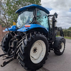 Tracteur agricole DELTA TS100A robuste, qualité d'occasion, 4 roues motrices, avec moteur de 70 CV, boîte de vitesses et pompe - Product Image 1