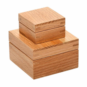 Nuevo diseño de alta calidad de madera natural cuadrada sólida urna de cremación para cenizas humanas mascotas hechas a mano de Vietnam - Product Image 1