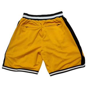 กางเกงบาสเก็ตบอลผู้ชายผ้าโพลีเอสเตอร์ 100% ระบายอากาศ แห้งเร็ว รับผลิตแบบขายส่ง OEM พร้อมสกรีนโลโก้ตามสั่ง - Product Image 4