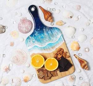 Magnifique planche à découper en résine conçue pour les occasions festives dîners romantiques ou tables à manger d'hôtel - Product Image 2