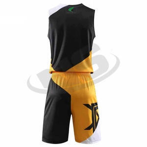 Uniforme de baloncesto de gran venta para equipos y uso universitario Color personalizado Diseño de secado rápido 100% Poliéster Ropa deportiva transpirable - Product Image 6