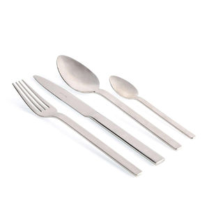 Tough Mayorista Fabricante Directo Más vendido Cubiertos de acero inoxidable Acabado chapado en oro Tenedor Cuchara Cuchillo Juego de cubiertos - Product Image 4