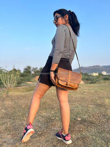 กระเป๋าถือหนังครันช์หนังแท้ทำด้วยมือแท้แบบเต็มรูปแบบมีสไตล์สำหรับผู้หญิงกระเป๋าสะพายไหล่แบบย้อนยุคใช้ในสำนักงานทำจากหนังแท้ - Product Image 2