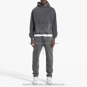 Derniers sweats à capuche athlétiques pour hommes avec sweats à capuche unis surdimensionnés personnalisables au design 3D en vente Vêtements polyvalents de Sialverse - Product Image 4