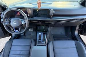 Excelente Volkswagen Golf R 2024 de 315 hp con Motor Turbo de 4 Cilindros, Tracción en las Cuatro Ruedas, Sistema de Diferencial Cruzado X D S - Product Image 4