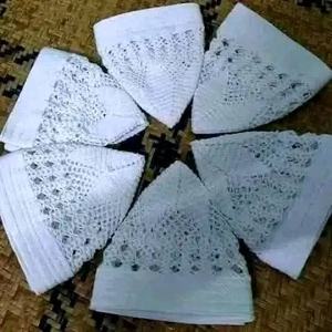 Gorro de Oración para Hombre Musulmán, Diseño a Cuadros, Transpirable, Tejido Suave, 100% Algodón, con Encaje, Cómodo, con Diseño de Letras - Product Image 3