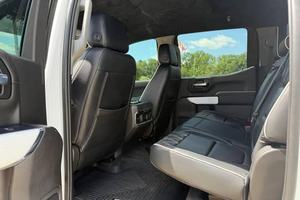 GMC Sierra 1500 4x4 d'occasion haut de gamme, modèle 2020 - Product Image 5