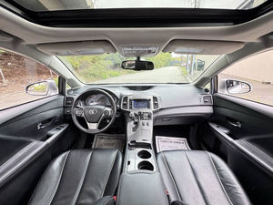 2013 To-yo-ta Ve_nz _ a Limited V6 AWD - Product Image 2