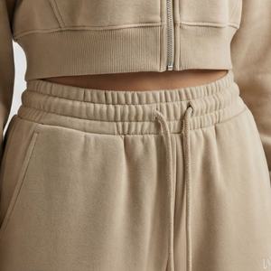 Conjunto Deportivo de Dos Piezas con Cremallera y Logotipo Personalizado al por Mayor, Pantalones Deportivos de Pierna Ancha, Top Corto con Capucha, Traje Deportivo para Mujer, Ropa de Gimnasio - Product Image 5