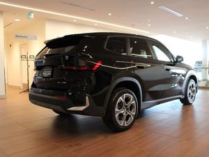 BMW X1 2025 USADO, Volante a la Izquierda/Derecha - Product Image 3