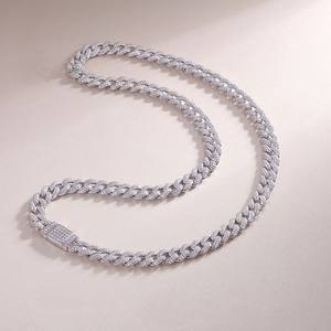 Chaîne cubaine en argent sterling 925 plaqué or rose de 10 mm de largeur, forme de lune, personnalisée avec moissanite, cadeau pour homme, certifiée GRA - Product Image 1