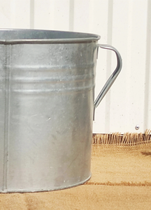 Panier galvanisé à texture traditionnelle personnalisé pour jardinière de sol à usage décoratif en métal galvanisé - Product Image 6