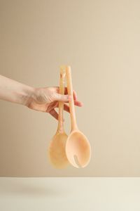 Cuillère et fourchette à salade en résine moderne de luxe avec long manche, écologiques, compatibles lave-vaisselle pour un usage domestique - Product Image 3