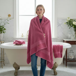 Serviette de Bain Premium Rose Fuchsia 100% Coton Bordure Côtelée Dobby Certifiée Oeko-Tex Ultra Absorbante Haute Densité Vente en Gros - Product Image 6
