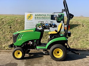 Tracteur agricole compact d'occasion John Deere 2WD 25 CV 3025E – Prix usine – Idéal pour l'agriculture - Product Image 6