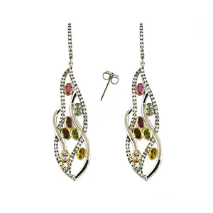 Pendientes Largos de Plata de Ley 925 Vintage para Mujer con Perla de Agua Dulce, Baño de Oro, Gema Colgante en Forma de Gota de Agua - Regalo de Joyería - Product Image 1
