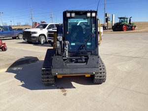 Chargeuse compacte sur chenilles diesel JCB 215T à moment de charge élevé - Product Image 4