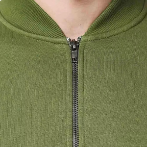 Elegante chaqueta verde y blanca de moda duradera y funcional perfecta para el uso diario - Product Image 3