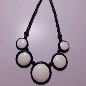 Collar de Cuentas de Resina con Diseño Antiguo de Alta Calidad, Forma de Bola, para Chicas, Gargantilla de Moda para Fiestas, Bodas y Aniversarios - Product Image 1