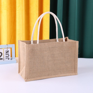 Sac de shopping réutilisable en jute écologique imprimé sur mesure de qualité supérieure, avec cordon de serrage, motif rayé, vente en gros - Product Image 2