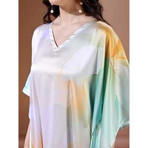 จั๊มสูทผ้าซาตินเนื้อนุ่มของผู้หญิงลายคลื่นน้ำพร้อมชุดเพลย์สูทหรูหราพิมพ์ลายดิจิทัล - Product Image 3