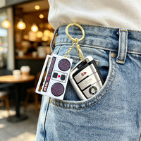 Mini radio rétro en gros avec enregistreur vocal 15s, pendentif pour sac, breloque, cadeau