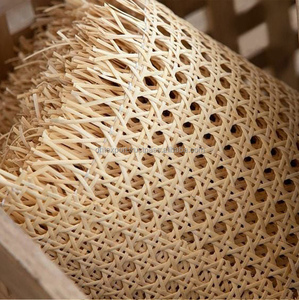 Rouleau de cannage en rotin naturel de haute qualité, feuille de rotin brut pour la fabrication de meubles, siège de chaise et porte de placard, Vietnam - Product Image 2