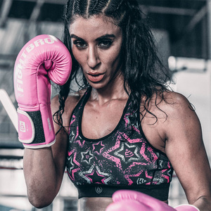 Sujetador deportivo personalizado con estampado de sublimación para mujer Sujetador de compresión para entrenamiento de artes marciales y grappling Activewear - Product Image 4