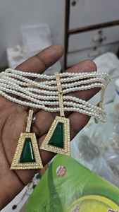 High End <b>Pearl</b> Style Indian Manufacturing Fashion Designer Necklace Set Indian Fashion Jewelry for Women and Girls' Party Wear - Product Image 2