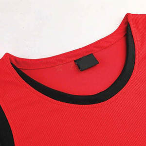 Uniforme de basket-ball d'été respirant de qualité supérieure avec couleurs personnalisées et impression de logo 100% polyester à bas prix - Product Image 3