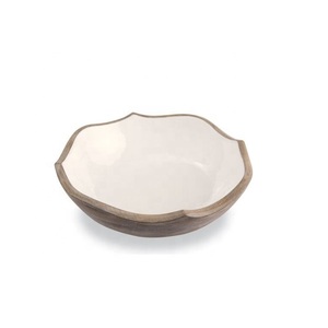 ชามสลัดไม้แฮนด์เมดเคลือบด้วยสีขาวเสิร์ฟข้าวโพดคั่วชามไม้สลัดไม้เนื้อแข็ง - Product Image 1