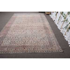 พรมวินเทจ ขนาด 7.3x11 ฟุต พรมลายดอกไม้สีเบจ ทำจากขนสัตว์ - Product Image 1