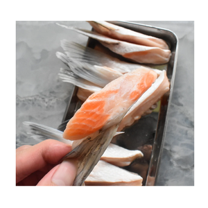 ครีบปลาแซลมอนแช่แข็งจำนวนมาก-เหมาะสำหรับอาหารสัตว์เลี้ยงหรือปุ๋ยราคาไม่แพงและการจัดส่งที่รวดเร็ว - Product Image 5