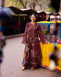 Bonitos trajes étnicos paquistaníes de diseñador de AJM Trade House 1044 - Product Image 6