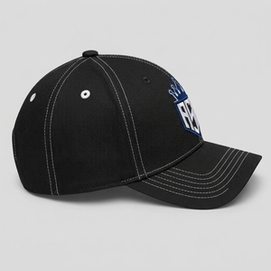 Casquette de baseball en gros fabriquée avec des matériaux de qualité offrant confort, durabilité, respirabilité et taille ajustable - Product Image 6