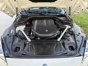 2022 BMW Z4 M40I Convertible Conduite à gauche Turbo AWD Sièges en cuir R17 Pneus Intérieur sombre Prêt à expédier - Product Image 6