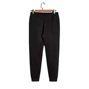 Vente en gros de survêtements de sport personnalisés pour hommes jogging vêtements pakistanais respirants personnalisables OEM survêtement polaire décontracté - Product Image 4