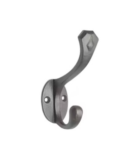 Crochets en S en fer robuste pour suspendre des outils, des plantes ou des ustensiles de cuisine. - Product Image 5