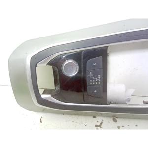 ฝาครอบคอนโซลกลาง PEUGEOT 308 รุ่นที่ 2 98088087xu (13>) - Product Image 3
