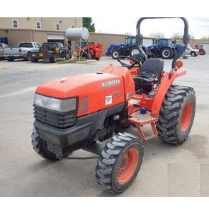 Tracteur Kubota L3400 d'occasion à vendre, tracteur agricole d'occasion - Product Image 3