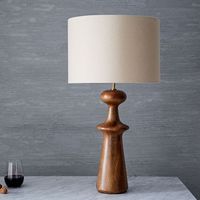 Elegante lámpara de pie grande de madera y tela perfecta para la decoración de la sala de estar y el dormitorio