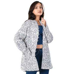 Chaqueta de Algodón Acolchada Ecológica, Reversible, Tejida a Mano, con Estampado Floral, Transpirable, Corta, para Mujer, de Invierno - Product Image 1