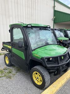 Vehículo Utilitario Comercial John Deere Gator XUV 835R 4WD Manual de 2 Tiempos, Más de 250cc, Gasolina/Diésel, Certificado por la EPA y la CEE, Robusto y Compacto - Product Image 2
