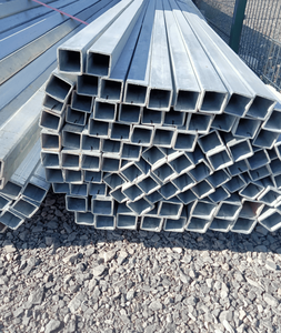 Tube carré en acier galvanisé à chaud 40x40x2mm - Tube soudé pour clôtures et cadres - Product Image 1