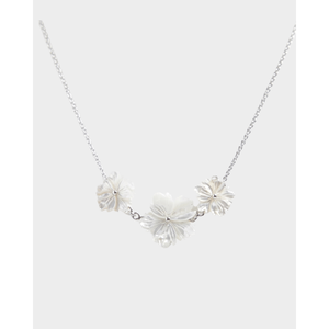 Collier Triple Fleur en Coquillage Plaqué Rhodium - Product Image 2