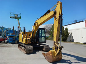Mini-excavatrice sur chenilles Caterpillar 312F de 2019, 5 tonnes de poids opérationnel, équipée d'un moteur principal et d'un moteur de transmission, d'occasion - Product Image 2
